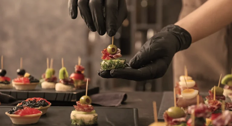 catering grad ob sotočju