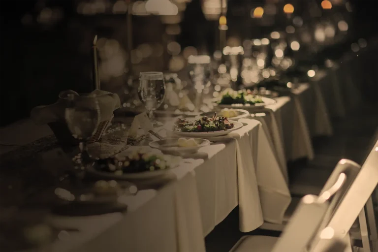 catering grad ob sotočju